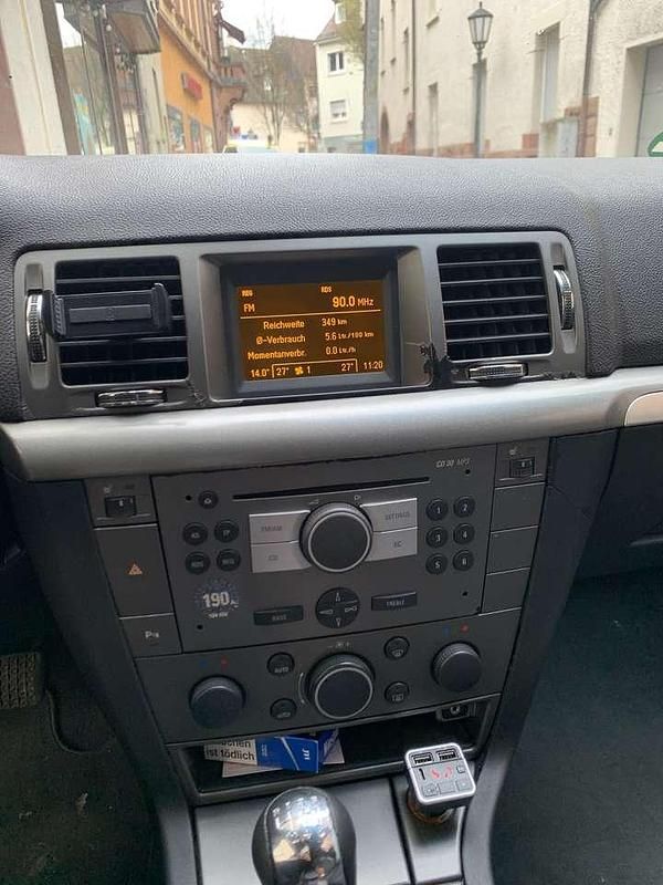 Gebraucht Opel Vectra Business 120 PS (88 kW) 2008 Kombi