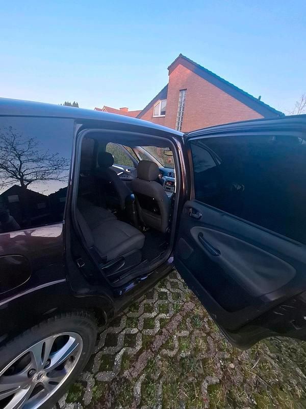 Gebraucht Ford S-MAX S 145 PS (106 kW) 2008 Violet Van / Kleinbus