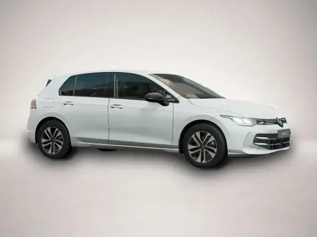 Neu VW Golf VIII 116 PS (85 kW) 2026 Weiß Limousine