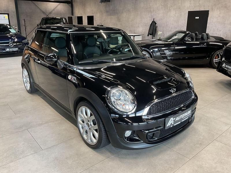 Gebraucht Mini Cooper S Chili 184 PS (135 kW) 2011 Schwarz Kleinwagen