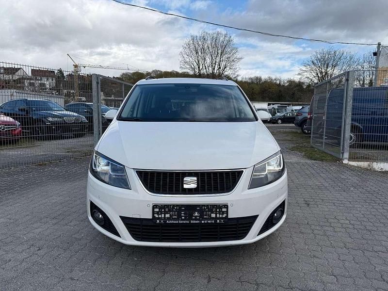 Gebraucht Seat Alhambra Style 140 PS (102 kW) 2011 Weiß Van / Kleinbus