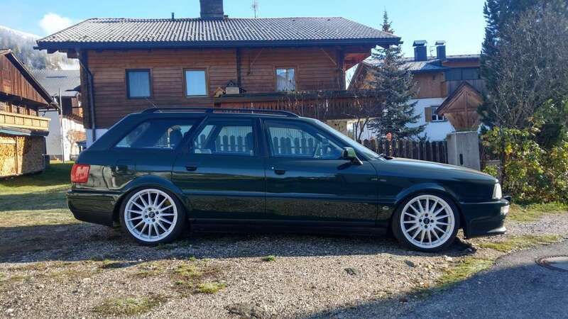 Schwarz Gebraucht 1994 Audi 80 Comfort Kombi | 20.000 € - Bild 1/4