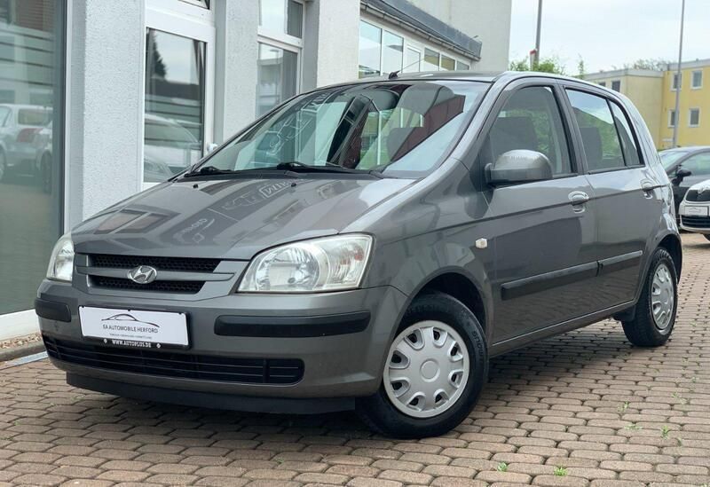 Grau Gebraucht 2004 Hyundai Getz Kleinwagen | 2.000 € (Fairer Preis) - Bild 1/4