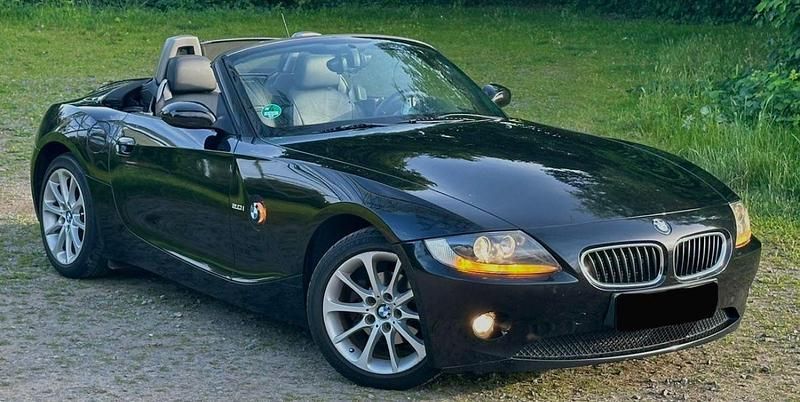 Schwarz Gebraucht 2005 BMW Z4 Cabrio | 4.900 € (Teuer) - Bild 1/4