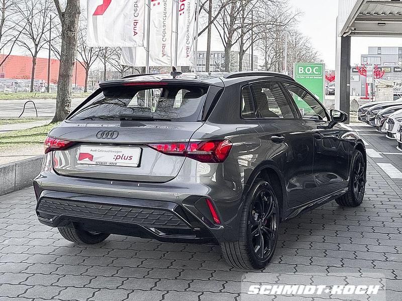 Gebraucht Audi A3 S-Line 177 PS (130 kW) 2025 Grau Limousine