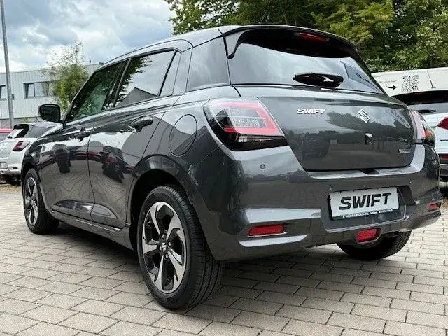 Gebraucht Suzuki Swift Comfort+ 83 PS (61 kW) 2025 Grau Kleinwagen