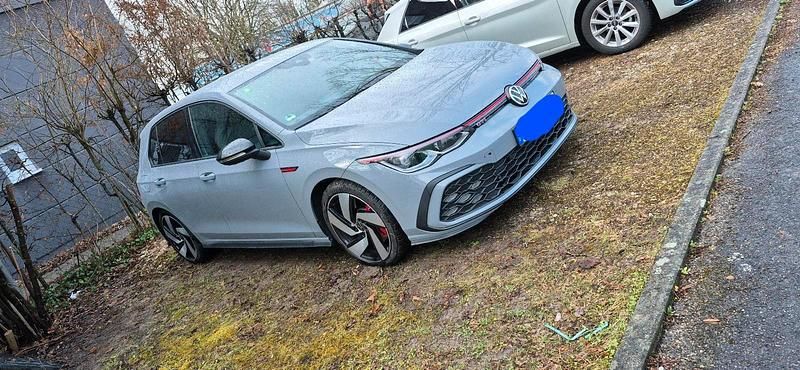 Grau Gebraucht 2021 VW Golf VIII GTI Limousine | 25.500 € (Guter Preis) - Bild 1/4