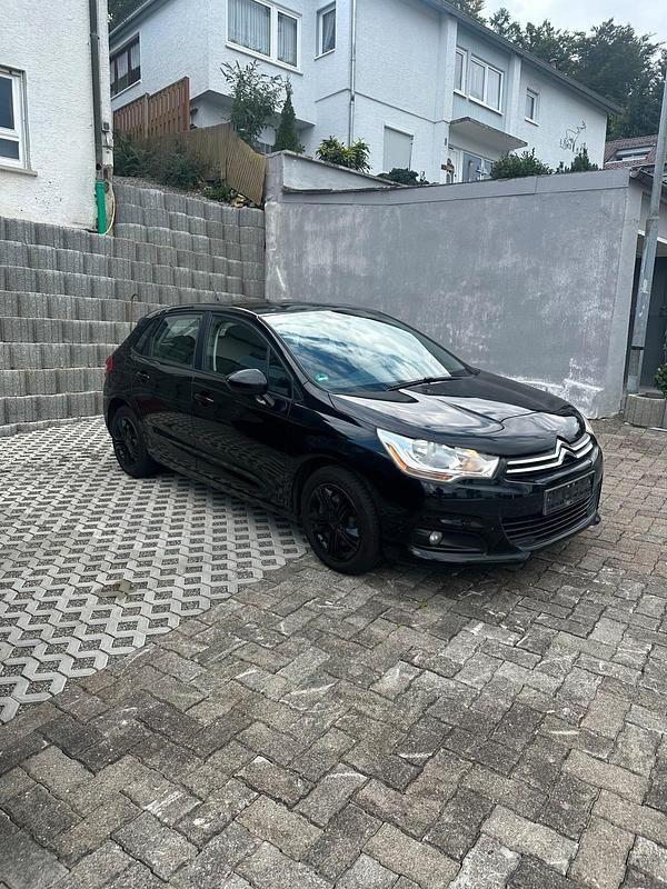 Schwarz Gebraucht 2011 Citroën C4 Kleinwagen | 3.350 € (Guter Preis) - Bild 1/4