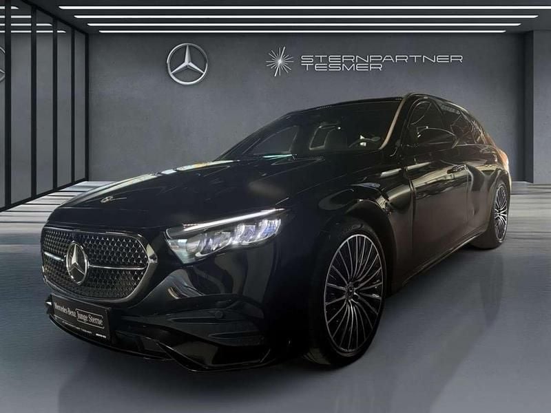 Gebraucht Mercedes E220 AMG 197 PS (144 kW) 2025 Schwarz Limousine