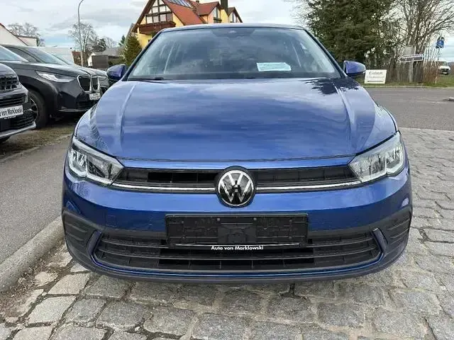 Gebraucht VW Polo Move 90 PS (66 kW) 2024 Blau Kleinwagen