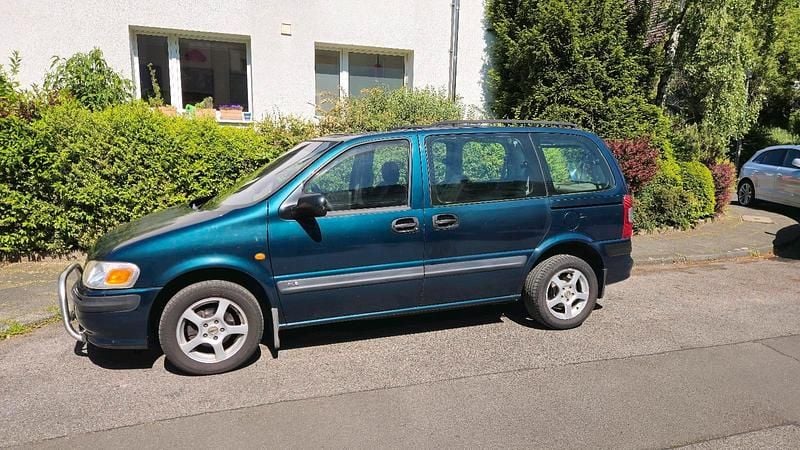 Grün Gebraucht 1998 Opel Sintra Van / Kleinbus | 795 € - Bild 1/4