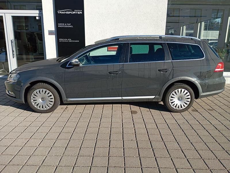 Gebraucht VW Passat Alltrack 140 PS (102 kW) 2013 Grau Kombi