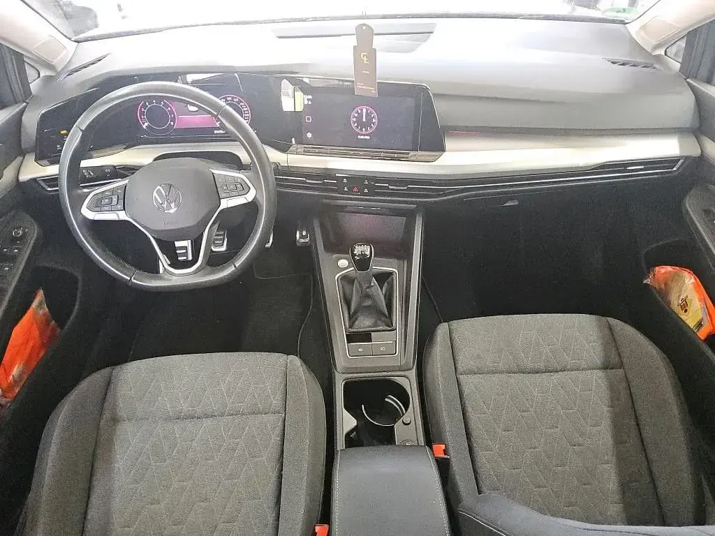 Gebraucht VW Golf VIII Move 150 PS (110 kW) 2023 Grau Limousine