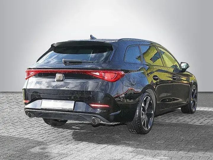 Gebraucht Cupra Leon Basis 245 PS (180 kW) 2023 Schwarz Limousine
