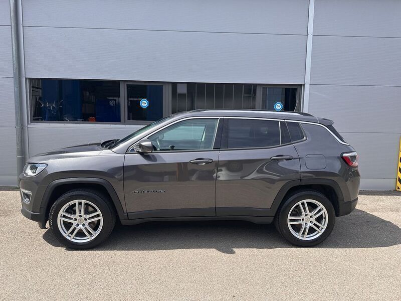 Gebraucht Jeep Compass Limited 190 PS (139 kW) 2020 Grau SUV