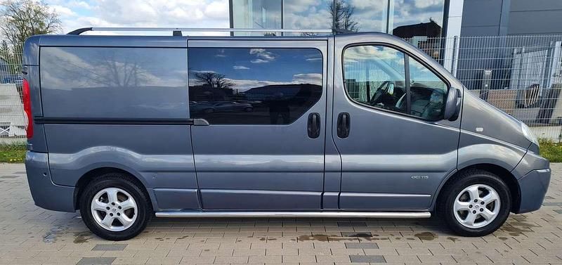 Gebraucht Renault Trafic 114 PS (83 kW) 2010 Van / Kleinbus