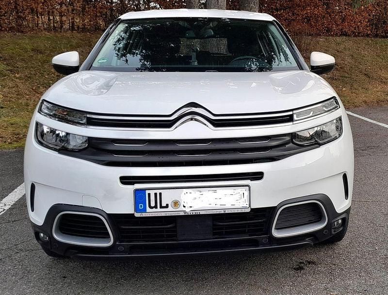 Weiß Gebraucht 2019 Citroën C5 Aircross Live SUV | 16.999 € (Teuer) - Bild 1/4