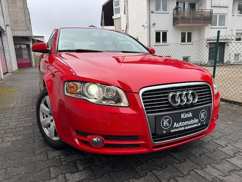 Gebraucht Audi A4 Comfort 116 PS (85 kW) 2006 Rot Limousine