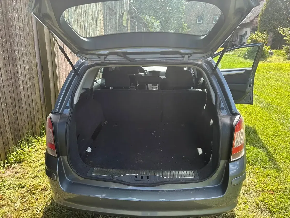 Gebraucht Opel Astra 90 PS (66 kW) 2007 Grau Kombi