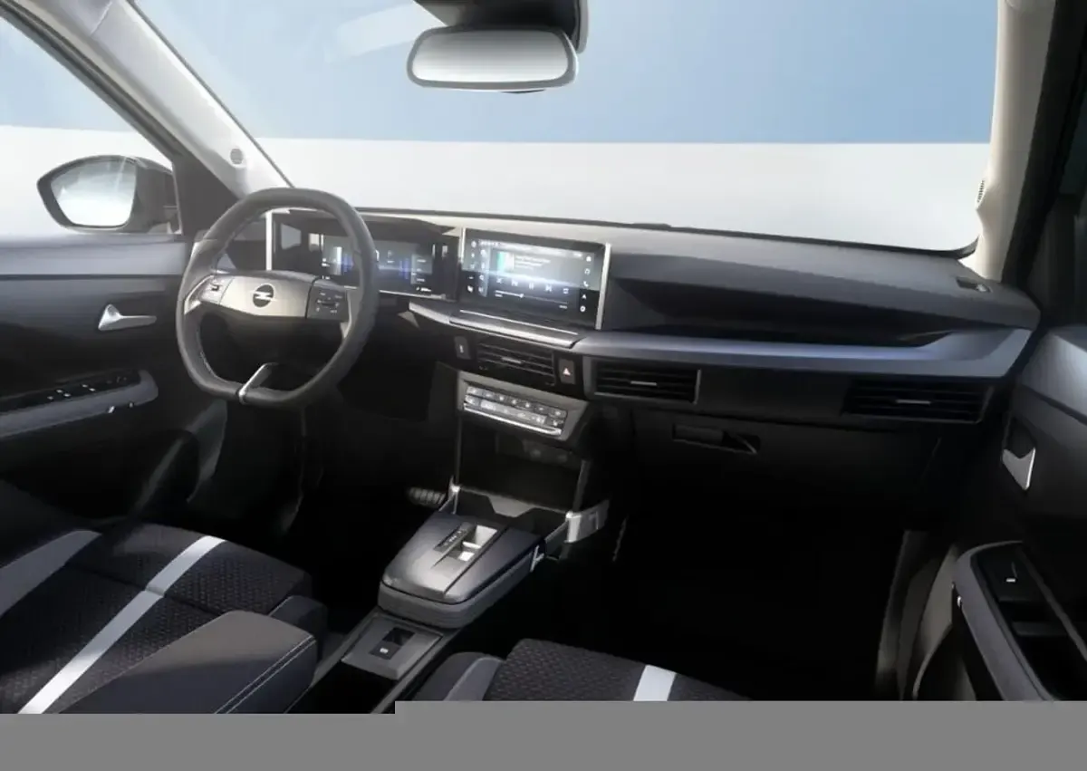 Nuova Opel Frontera 145 CV (106 kW) 2025 Argento SUV
