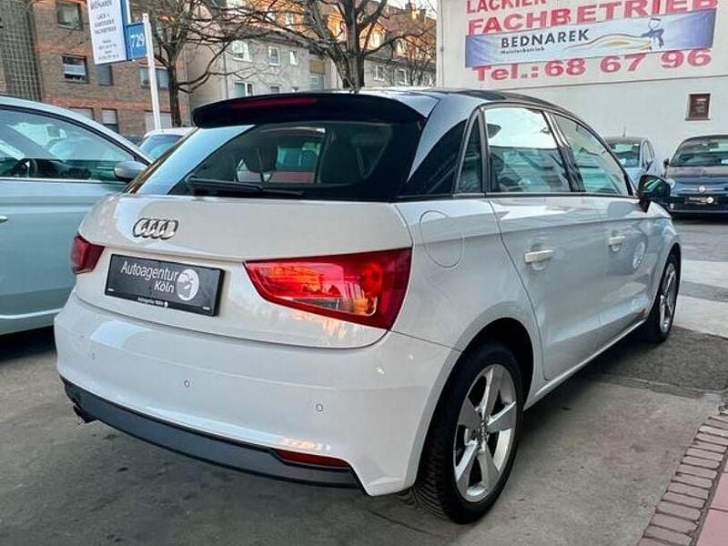 Gebraucht Audi A1 Comfort 82 PS (60 kW) 2018 Andere Limousine