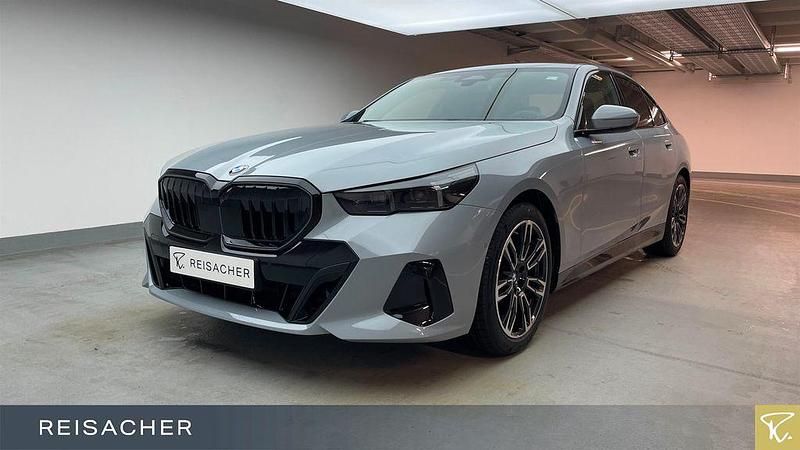 Neu BMW 520 Performance 197 PS (144 kW) 2025 Grau Limousine