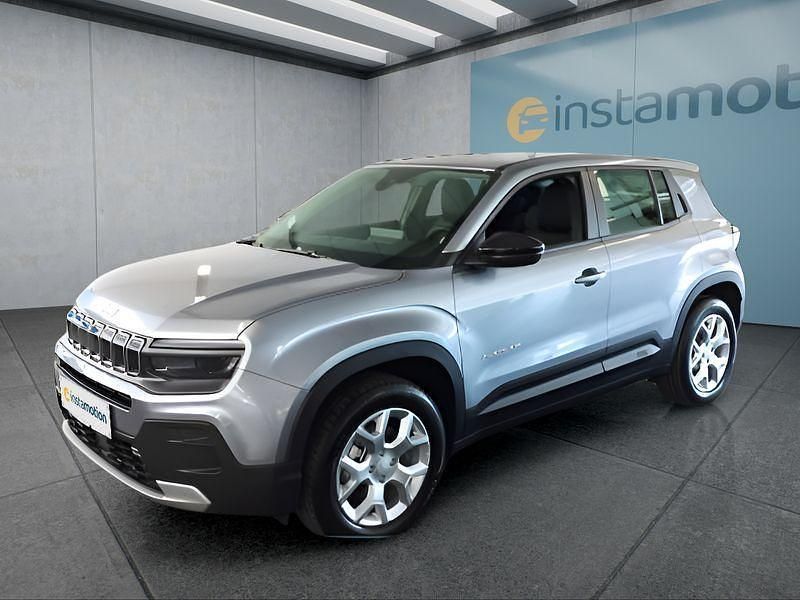 Grau Gebraucht 2024 Jeep Avenger SUV | 29.749 € - Bild 1/4