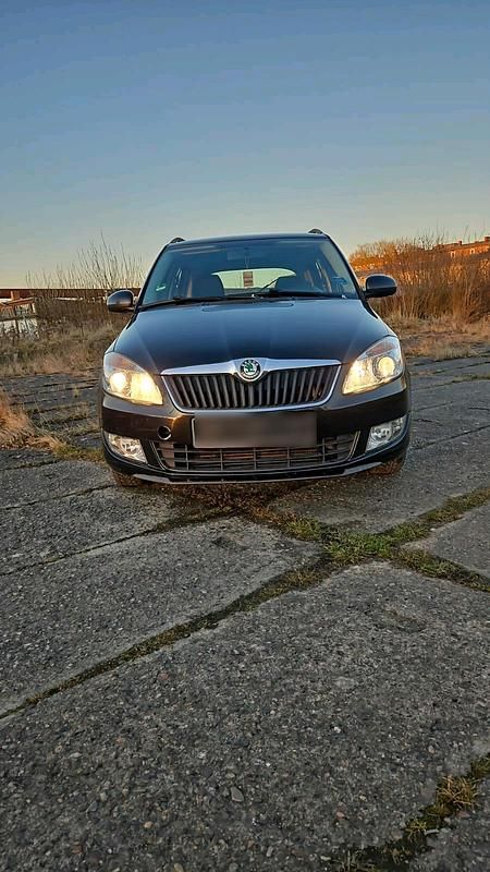 Gebraucht Skoda Fabia 75 PS (55 kW) 2010 Schwarz Kombi