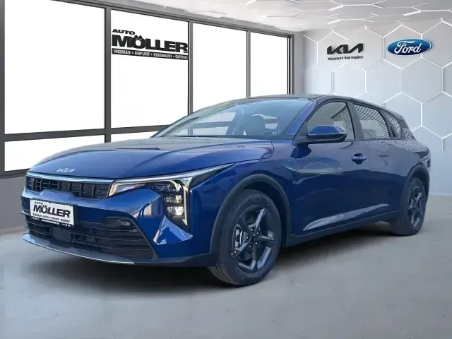 Neu Kia K4 Comfort 150 PS (110 kW) 2026 Blau Limousine
