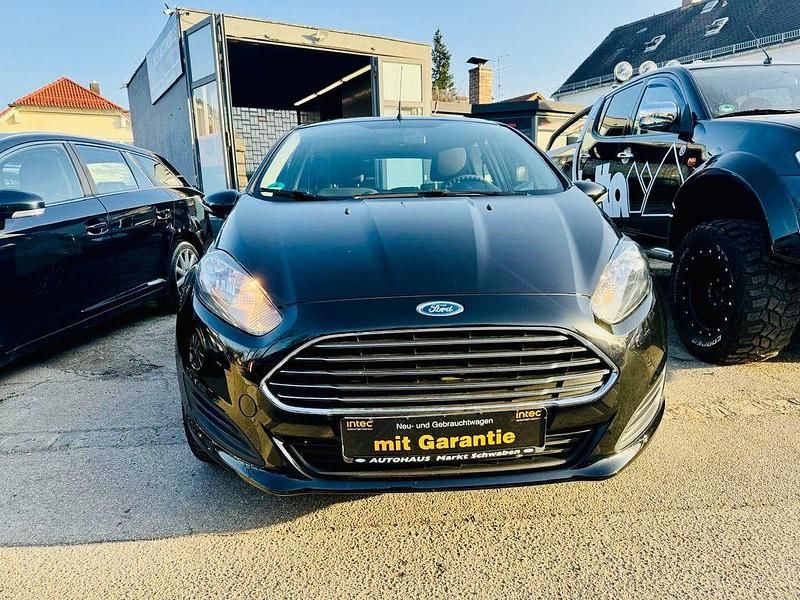 Gebraucht Ford Fiesta SYNC Edition 75 PS (55 kW) 2013 Schwarz Kleinwagen