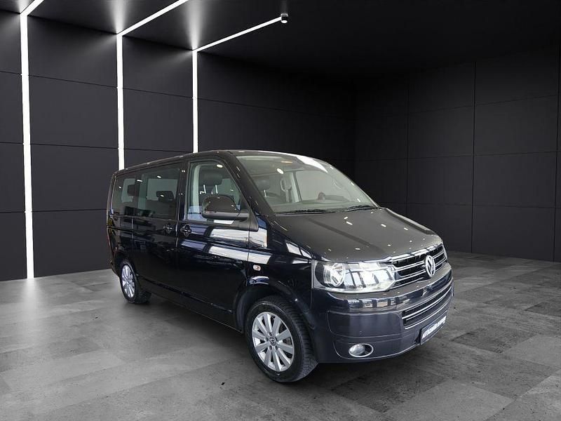 Gebraucht VW Multivan Highline 179 PS (131 kW) 2010 Deep black perleffekt Van / Kleinbus