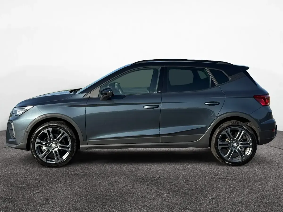 Gebraucht Seat Arona FR 116 PS (85 kW) 2026 Magnetic grau SUV