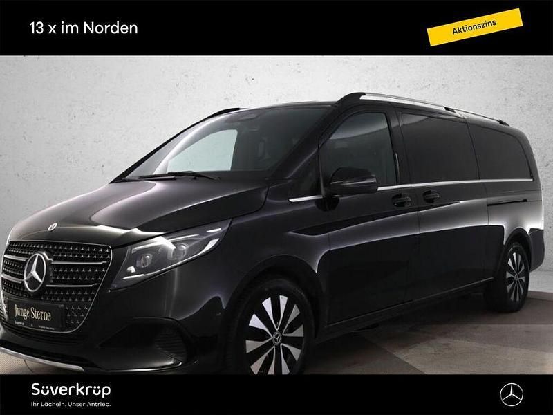 Obsidianschwarz Gebraucht 2024 Mercedes V300 Avantgarde Van / Kleinbus | 75.750 € (Teuer) - Bild 1/4