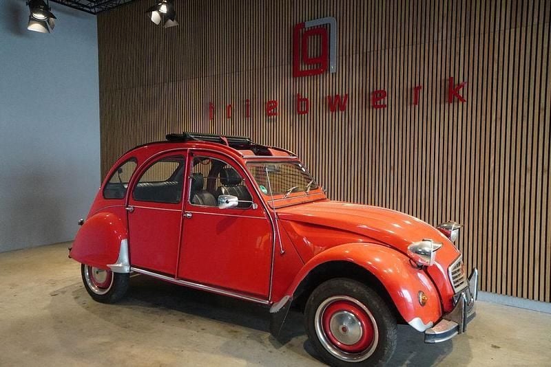 Second-hand Citroën 2CV 27 CP (19 kW) 1989 Roșu Berlinǎ