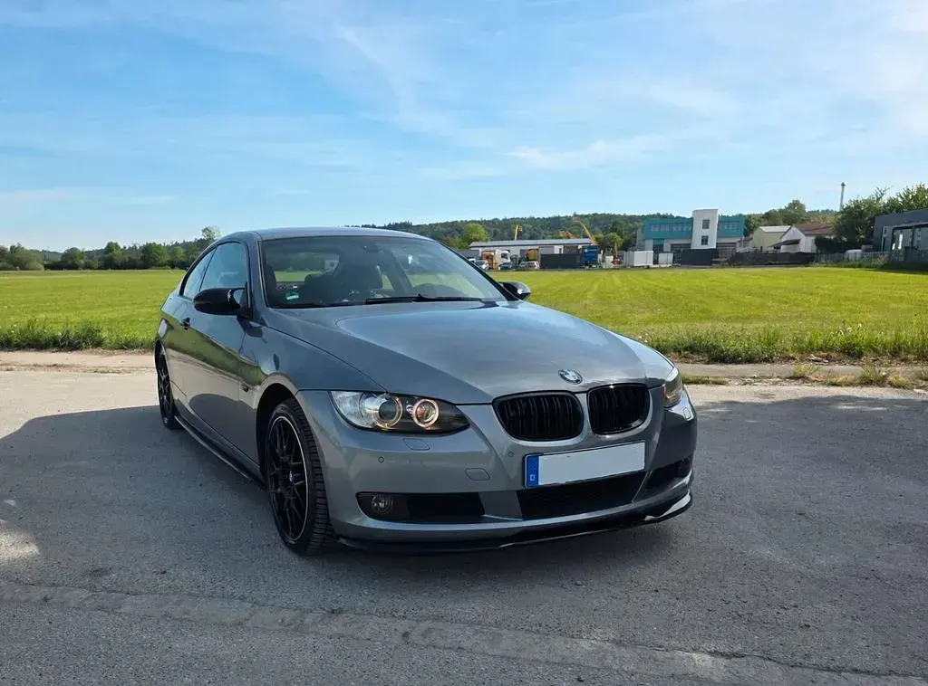Używany BMW 320 Performance 170 KM (125 kW) 2009 Szary Coupe