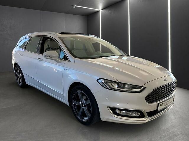 Gebraucht Ford Mondeo Vignale 179 PS (131 kW) 2016 Andere farbe Kombi