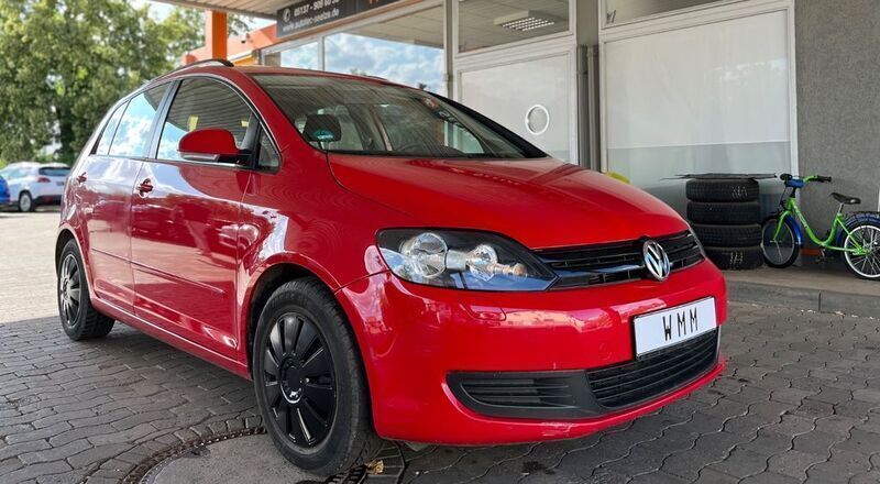 Rot Gebraucht 2009 VW Golf Plus Cross Trendline Van / Kleinbus | 6.900 € (Fairer Preis) - Bild 1/4