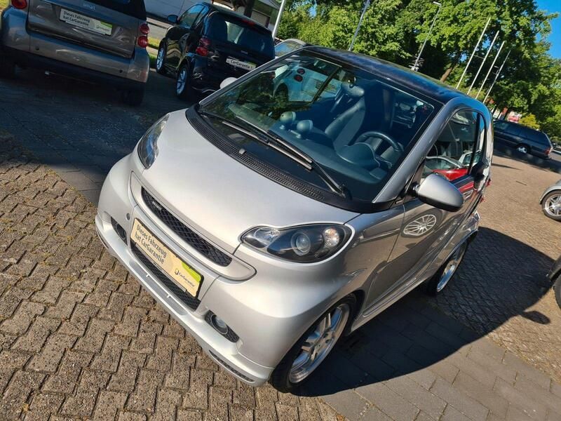 Silber Gebraucht 2010 Smart ForTwo Coupé Brabus Xclusive Coupé | 9.990 € (Etwas zu teuer) - Bild 1/4