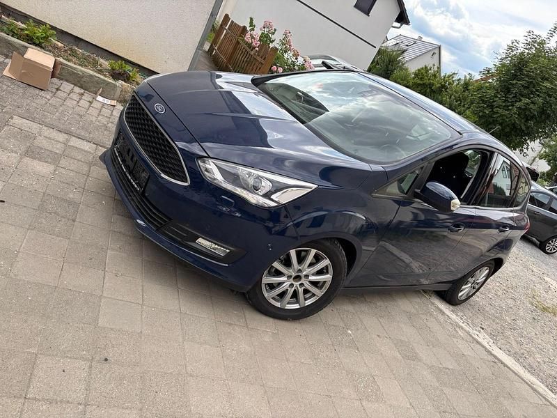 Blau Gebraucht 2018 Ford C-MAX Van / Kleinbus | 14.990 € (Fairer Preis) - Bild 1/4
