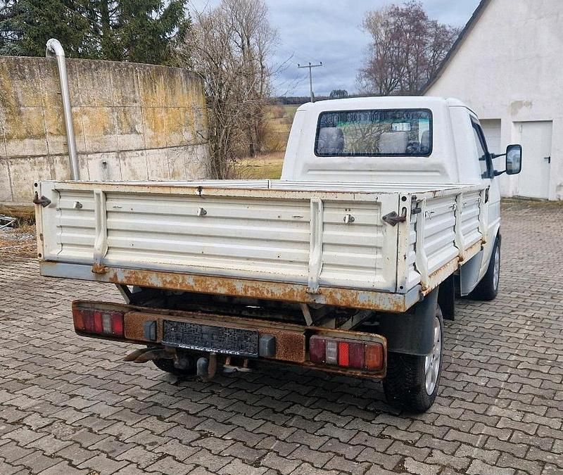 Gebraucht VW T4 68 PS (50 kW) 2000 Weiß Van
