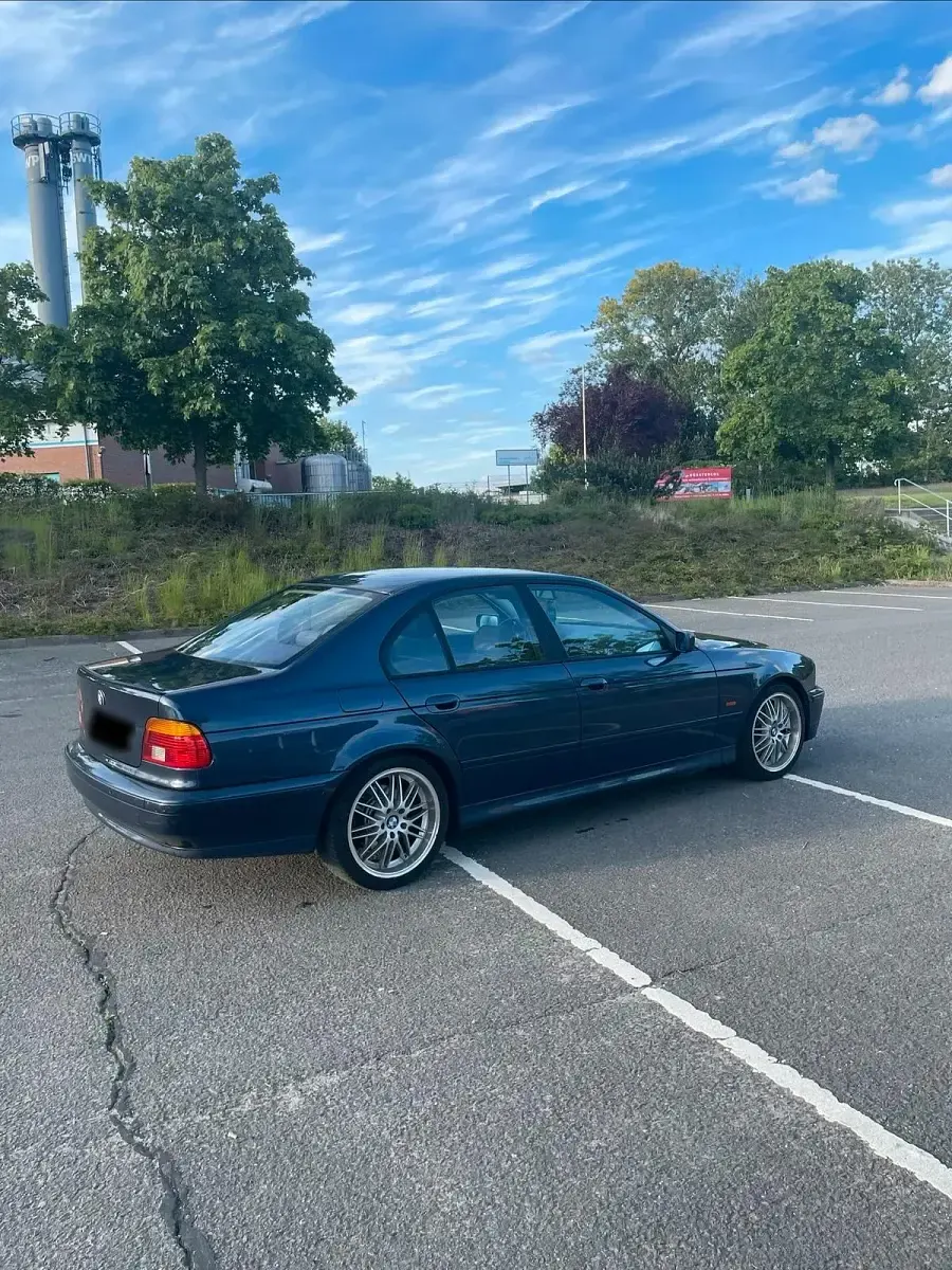 Gebraucht BMW 525 192 PS (141 kW) 2001 Blau Limousine