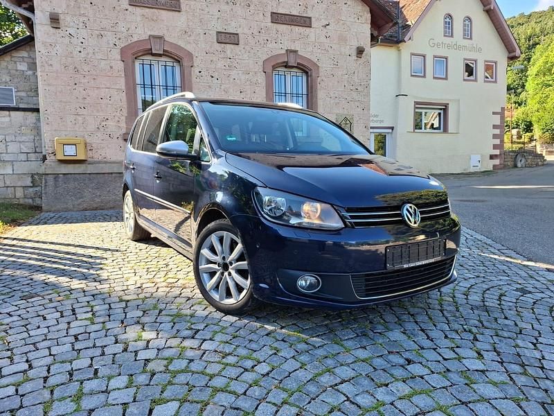 Gebraucht VW Touran 140 PS (102 kW) 2011 Blau Van / Kleinbus