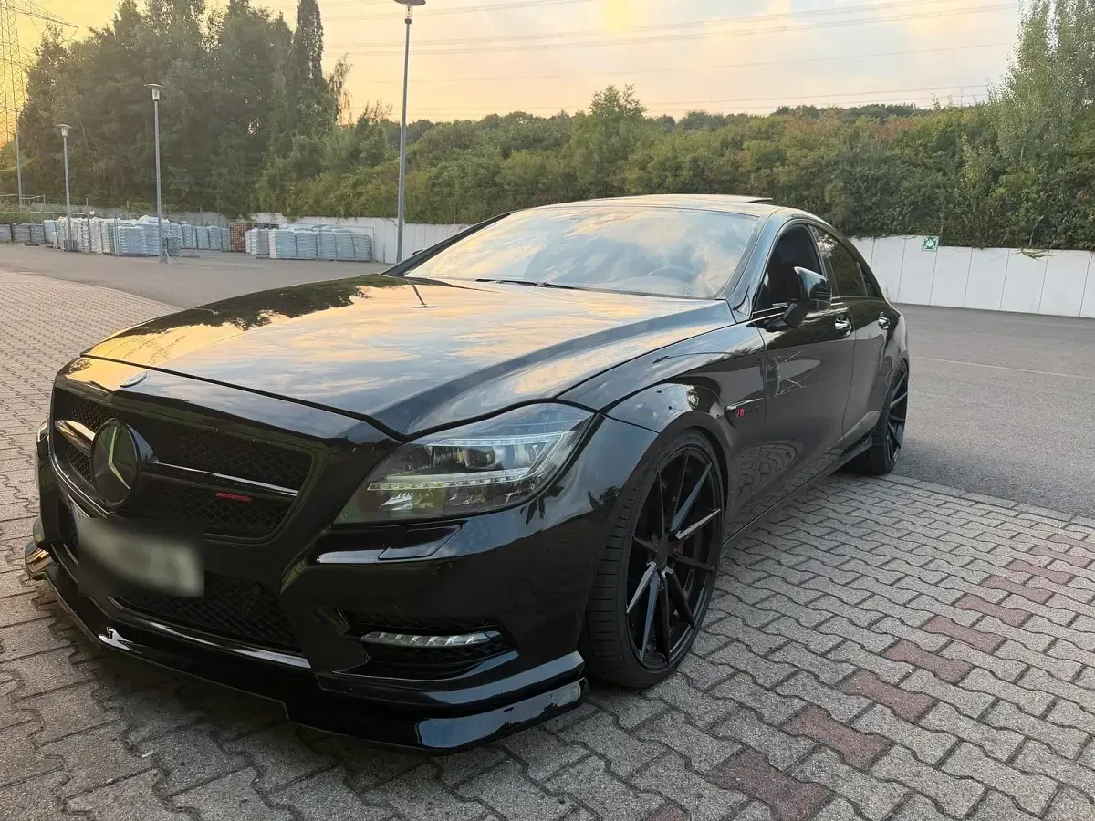 Gebraucht Mercedes CLS500 AMG line 530 PS (389 kW) 2012 Schwarz Coupé