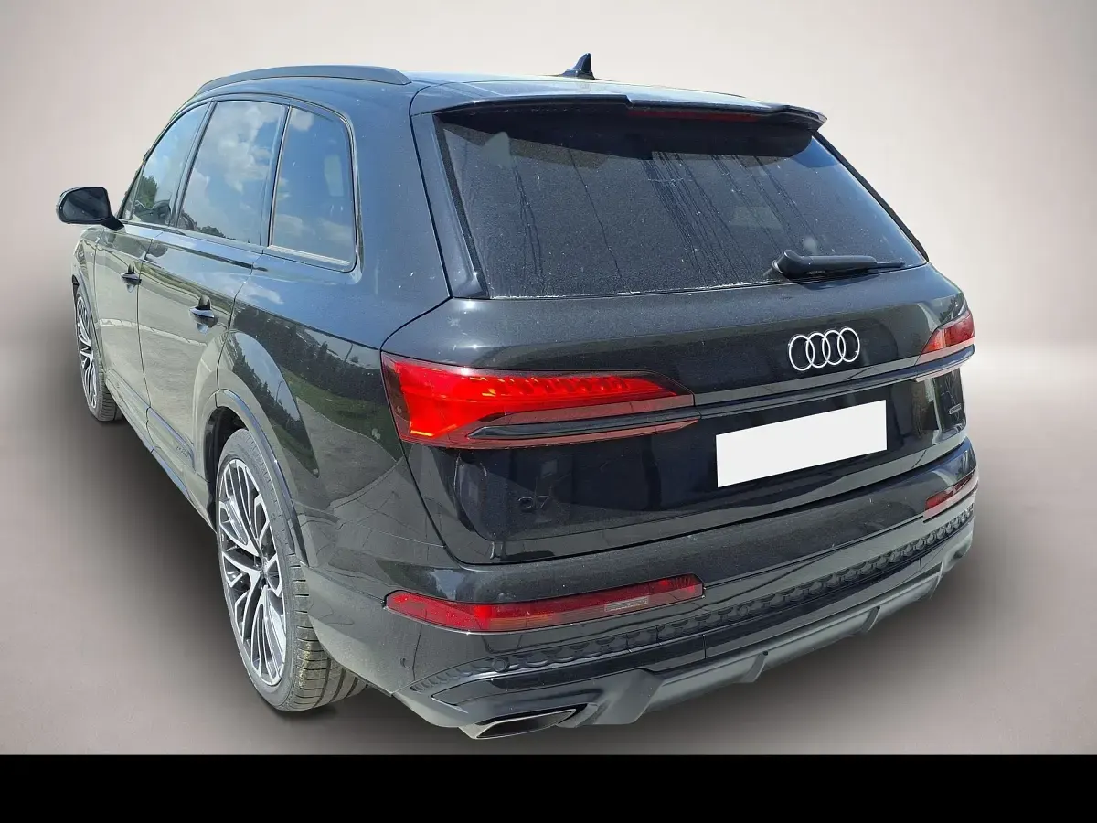 Gebraucht Audi Q7 286 PS (210 kW) 2026 Schwarz SUV