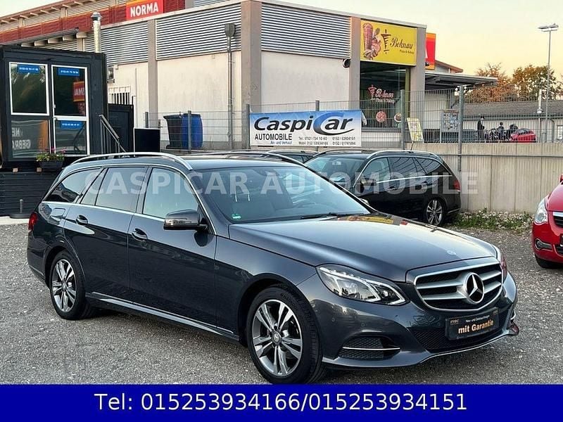 Grau Gebraucht 2016 Mercedes E220 Avantgarde Kombi | 14.690 € (Fairer Preis) - Bild 1/4