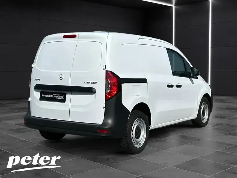Gebraucht Mercedes Citan 108 75 PS (55 kW) 2024 Arktikweiß Van / Kleinbus