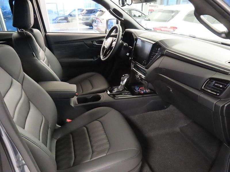 Neu Isuzu D-Max 163 PS (119 kW) 2026 Grau Pickup