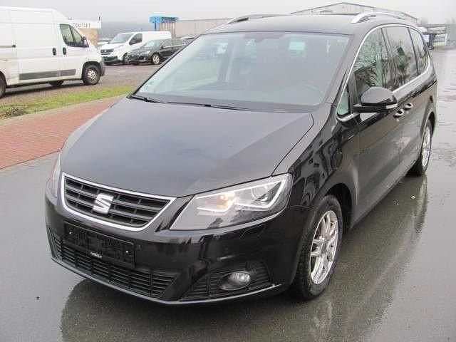 Schwarz Gebraucht 2016 Seat Alhambra Style Plus Van / Kleinbus | 14.950 € (Superpreis) - Bild 1/4