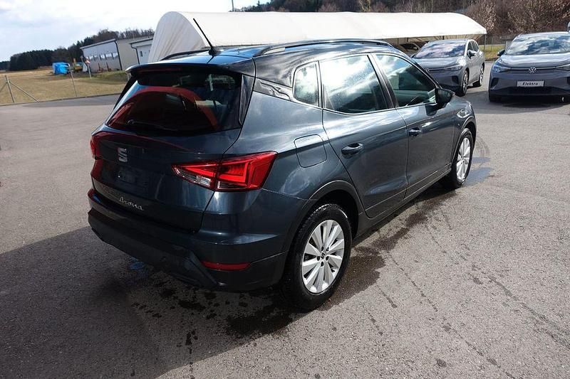 Gebraucht Seat Arona Style 110 PS (80 kW) 2022 Grau SUV