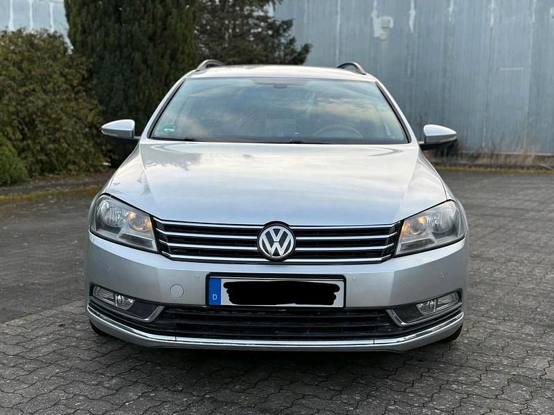 Gebraucht VW Passat Comfortline 143 PS (105 kW) 2011 Silber Kombi